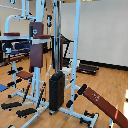 Terminus - Pizzeria Pizz'a Gogo - Salle De Sport - Face A La Gare