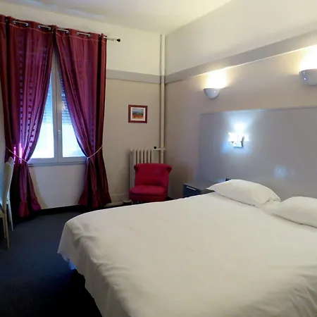 Otel Terminus - Pizzeria Pizz'a Gogo - Salle De Sport - Face A La Gare 2*